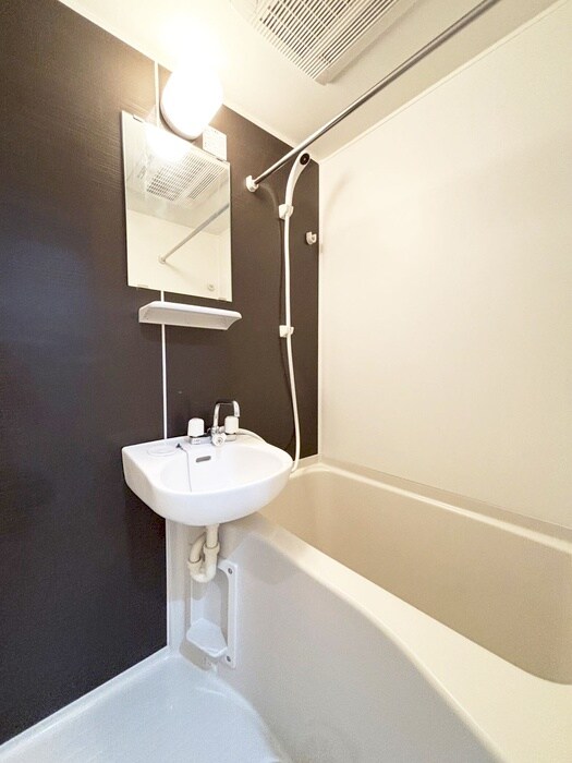 物件内観写真11　(バス／シャワールーム等)