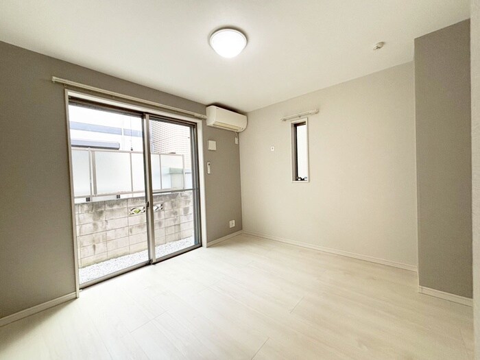 物件内観写真19　(居室)