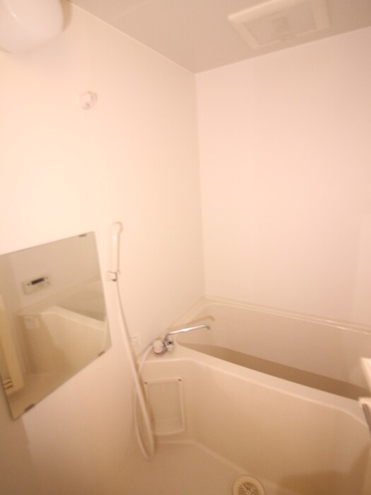 物件内観写真9　(バス／シャワールーム等)