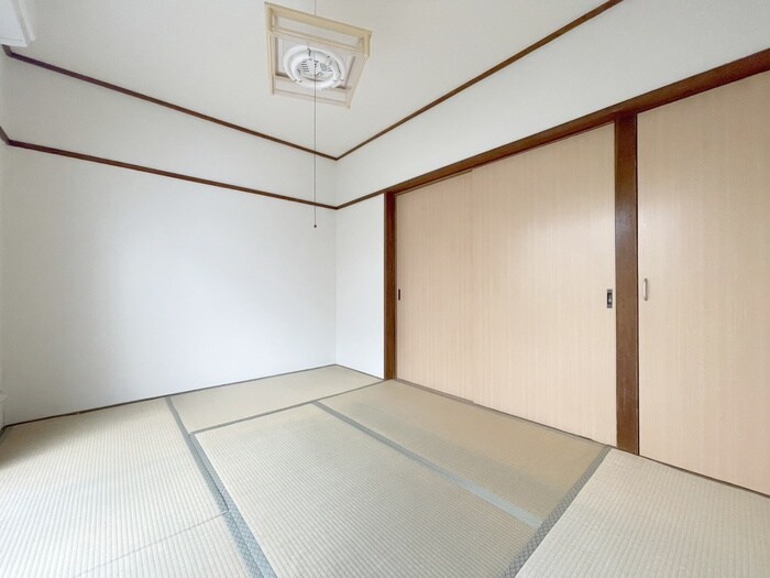 岡本ハイツの居室