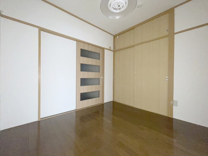 岡本ハイツの居室