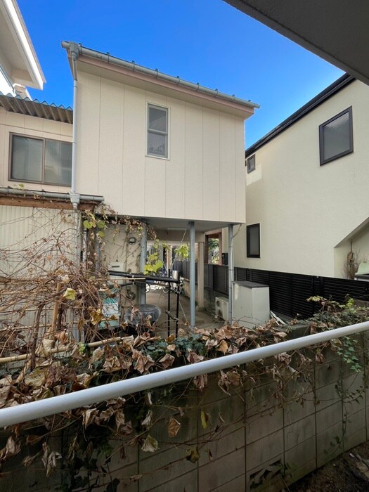 岡本ハイツの室内からの展望