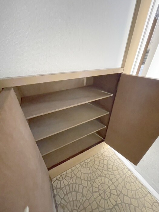 岡本ハイツの靴箱