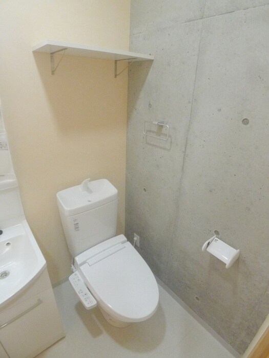 物件内観写真14　(トイレ)