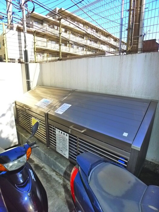 物件外観写真6　(建物設備)