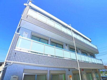 エルサ　マイハマ外観写真