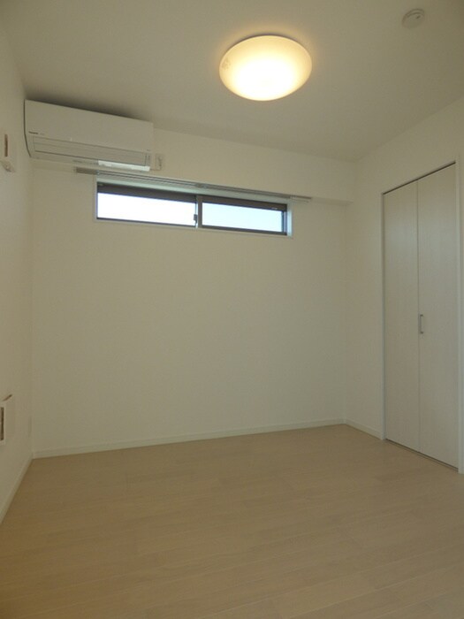 物件内観写真9　(内観写真)