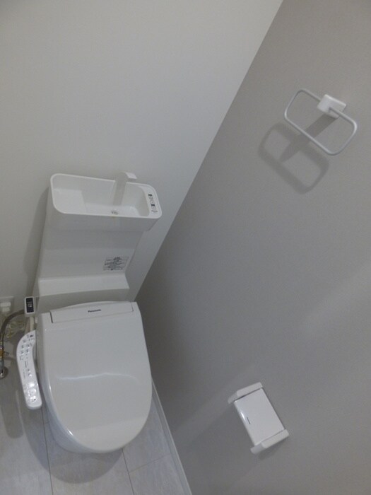 物件内観写真15　(トイレ)