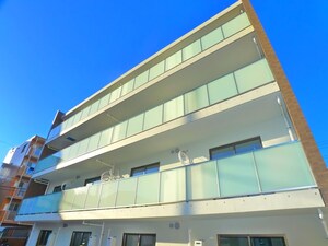 Theプランタン外観写真