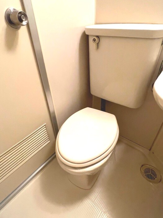 物件内観写真16　(トイレ)