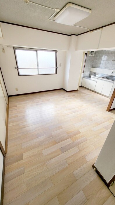 吉沢ビルの居室