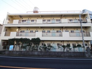 吉川マンション外観写真