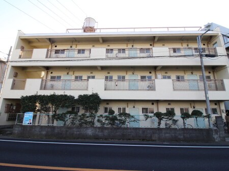 吉川マンション外観写真