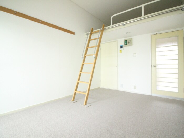 物件内観写真7　(居室)