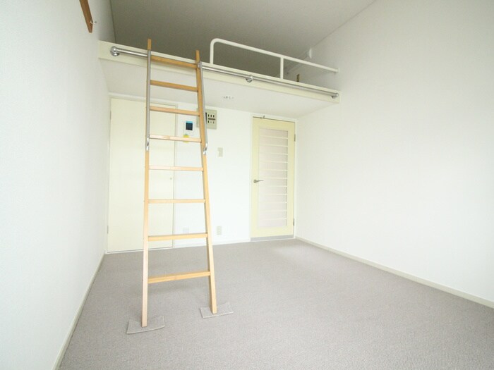 物件内観写真8　(居室)