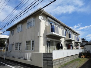 モンテフロ－ラ外観写真