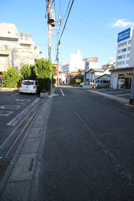 物件外観写真6　(周辺環境)