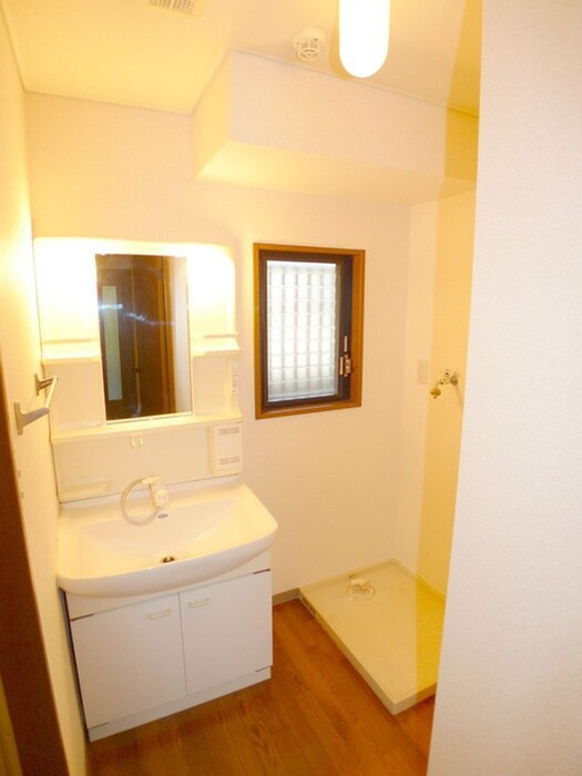 物件内観写真12　(洗面)