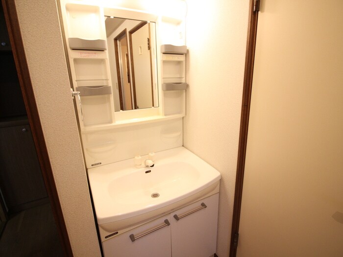 物件内観写真15　(洗面)