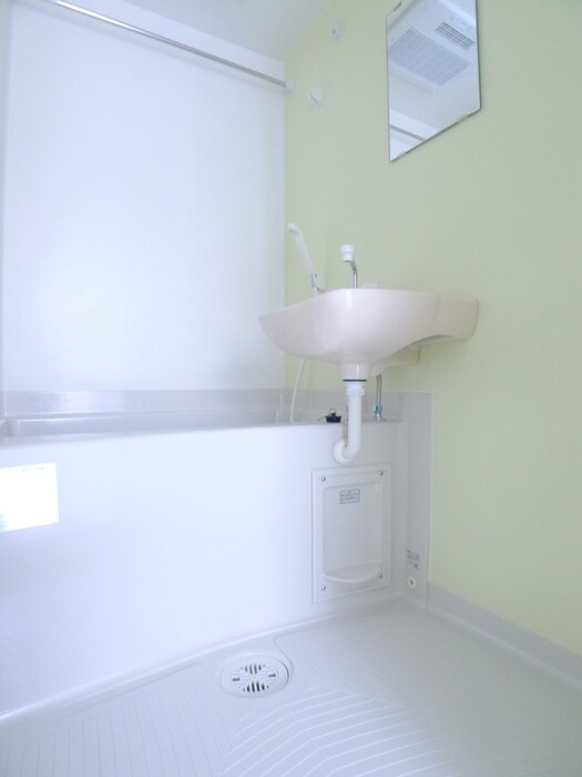 物件内観写真12　(バス／シャワールーム等)