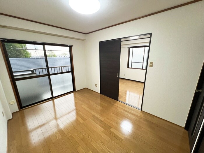 物件内観写真7　(居室)