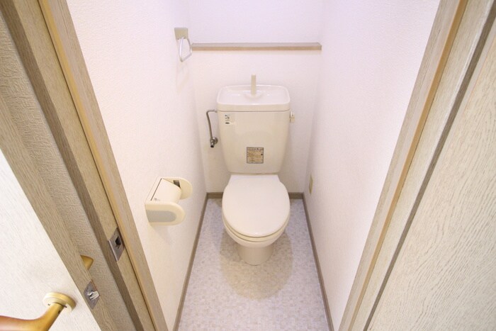 物件内観写真13　(トイレ)