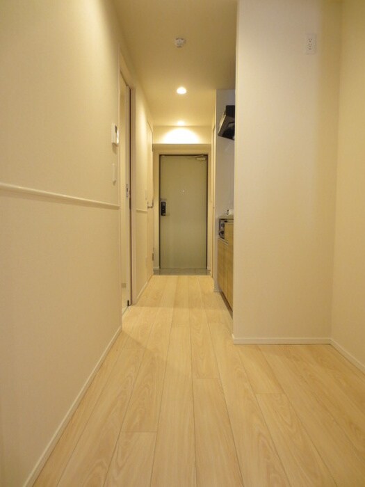 物件内観写真7　(廊下)