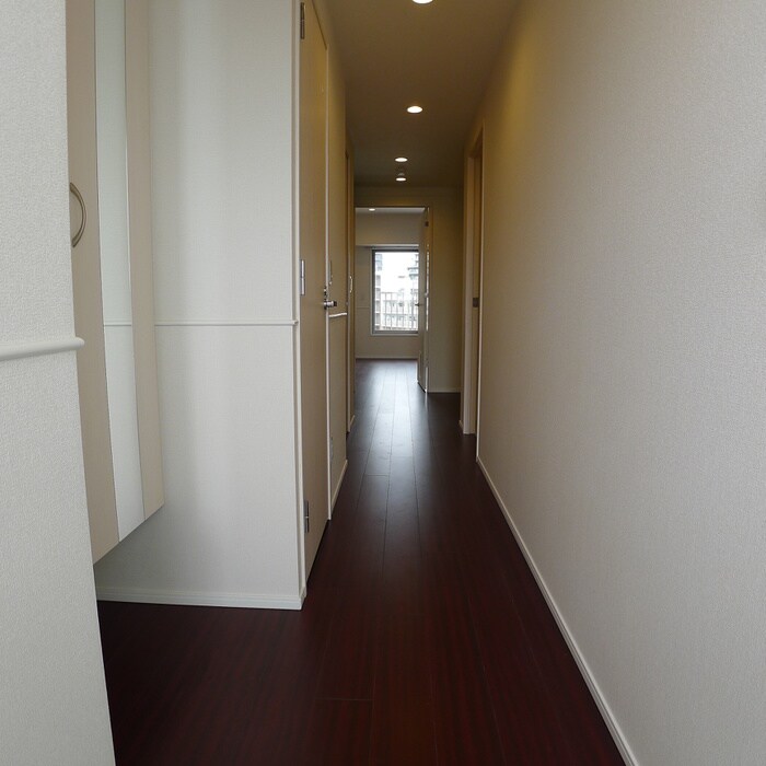 物件内観写真7　(廊下)