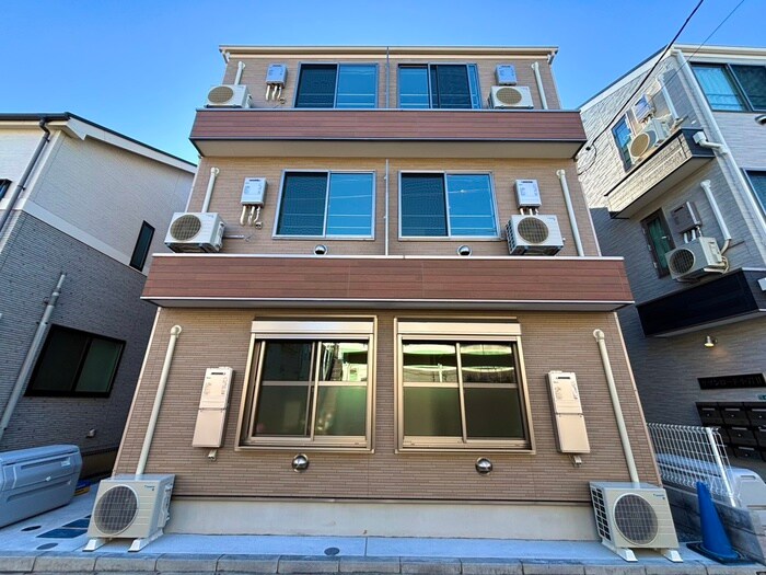 物件外観写真1　(外観写真)