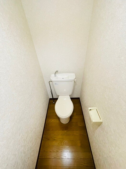 物件内観写真10　(トイレ)