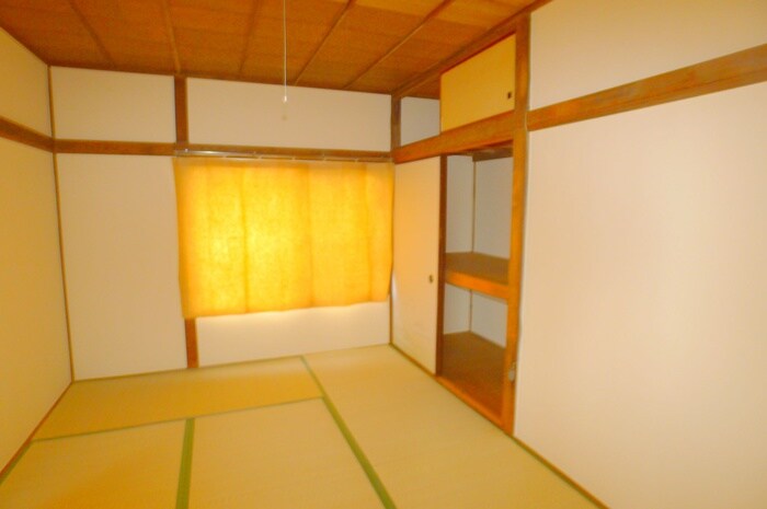 物件内観写真6　(居室)