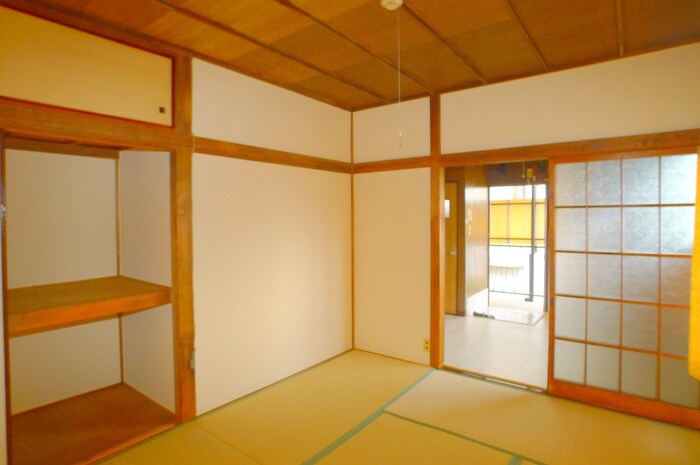 物件内観写真7　(居室)