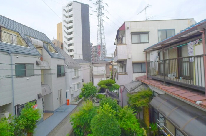 物件内観写真15　(室内からの展望)