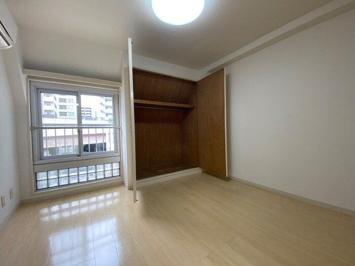 物件内観写真12　(居室)