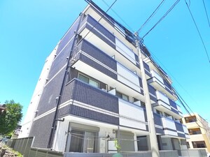 レ・ロマネスク外観写真