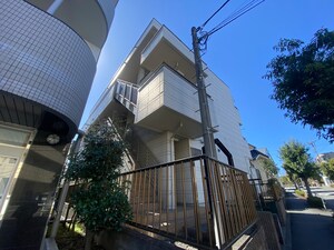 メゾントパ－ズ外観写真
