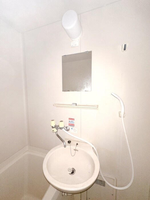 物件内観写真11　(洗面)