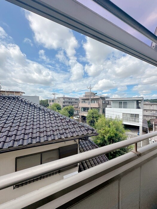 物件内観写真14　(室内からの展望)