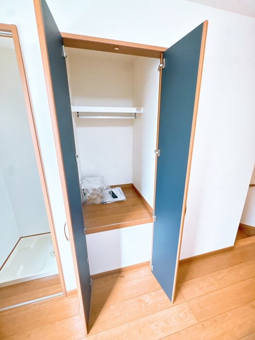 物件内観写真14　(収納)