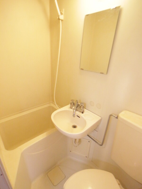 バス／シャワールーム等