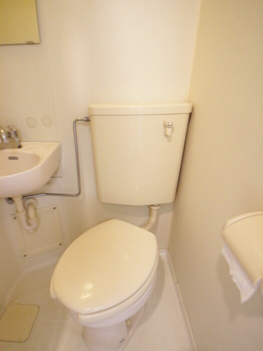 物件内観写真11　(トイレ)