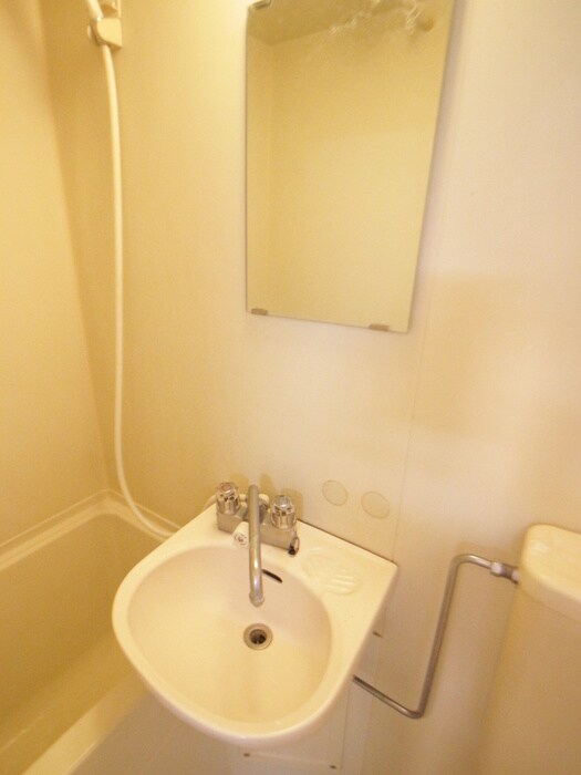 物件内観写真12　(洗面)