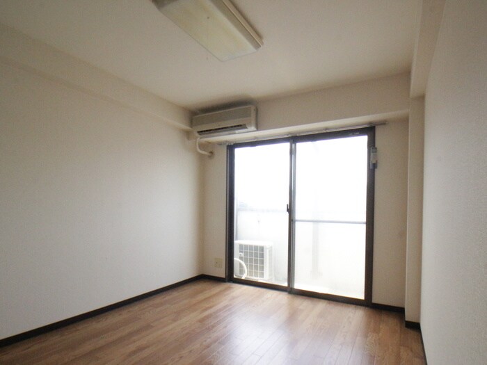 物件内観写真22　(居室)