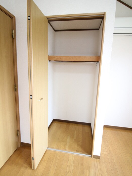 物件内観写真15　(収納)