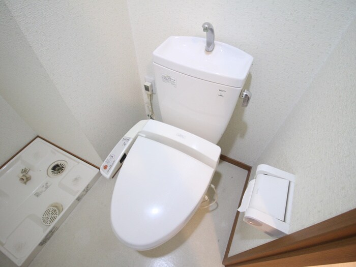 物件内観写真9　(トイレ)