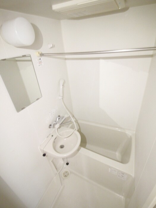 物件内観写真11　(バス／シャワールーム等)
