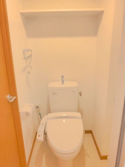 物件内観写真11　(トイレ)