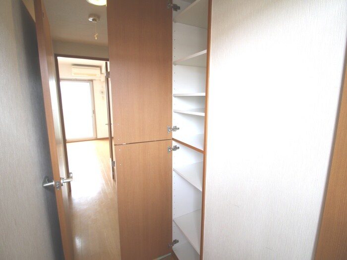 物件内観写真11　(靴箱)