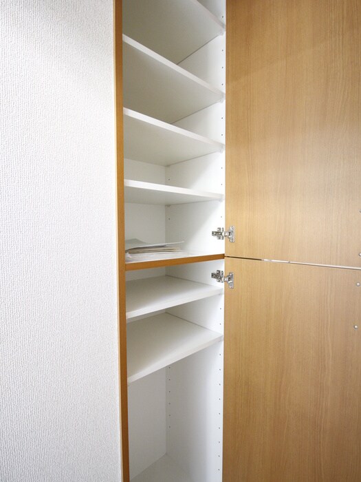 物件内観写真17　(収納)