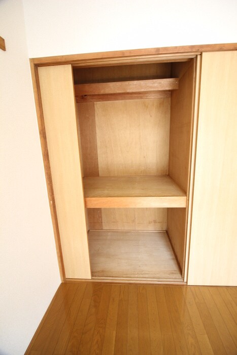 物件内観写真11　(収納)